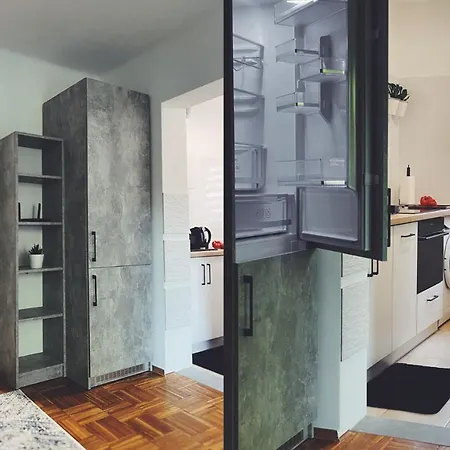 23 Apartment