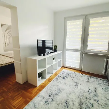 23 Apartment *